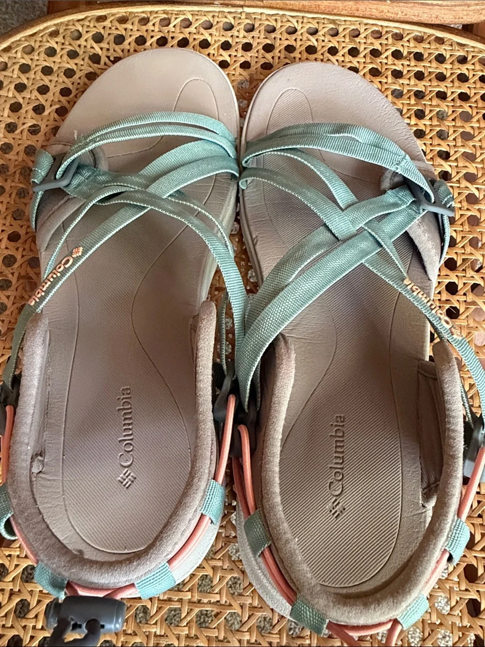 Columbia Women's Sandals Size 8 Fungi Apricot Fizz